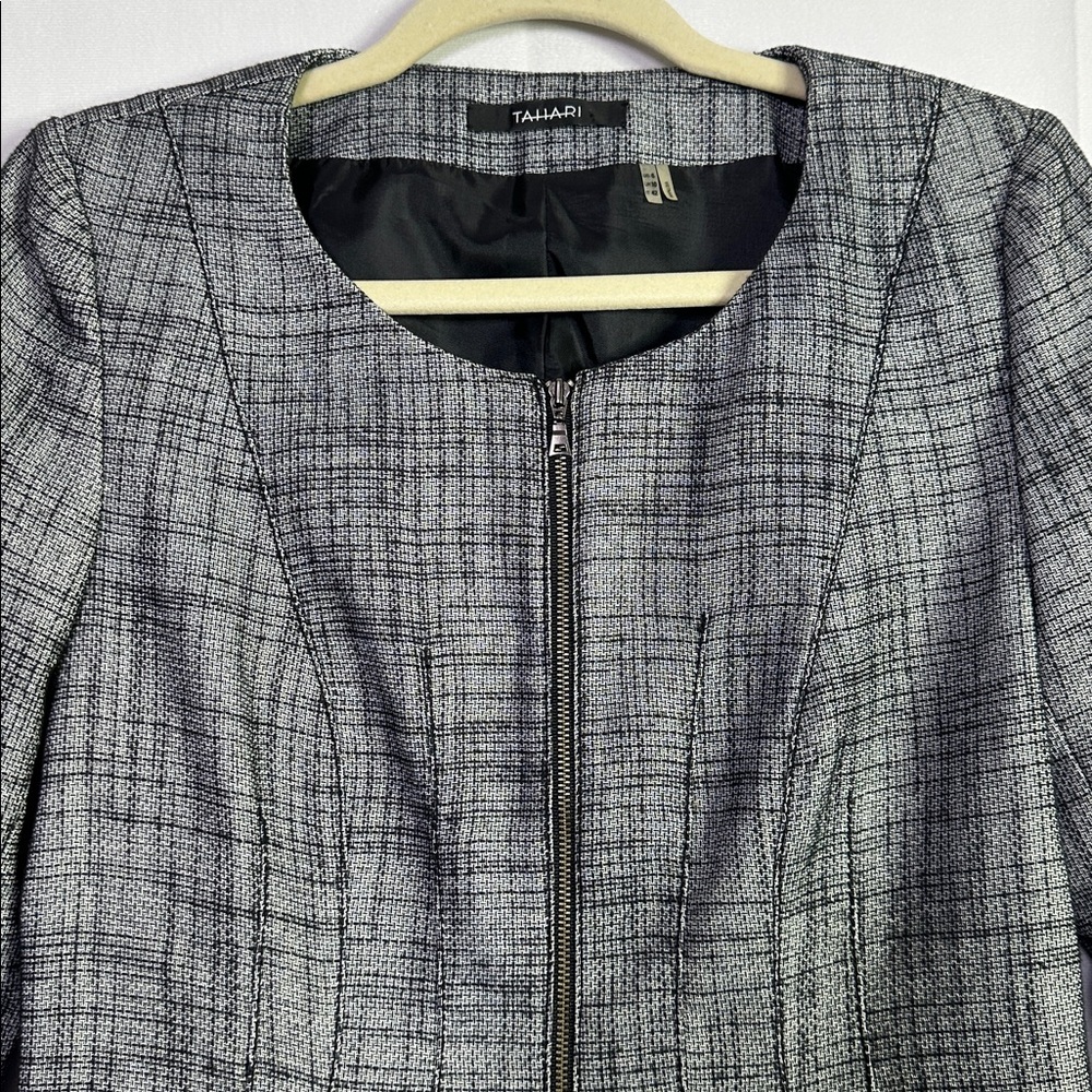 Tahari Tweed Jacket Gray Black Lined Full Zip Front 3/4 Sleeve Blazer - Picture 2 of 6